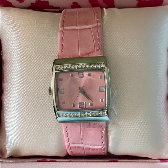 Mary Kay watch - Picture 1 of 3